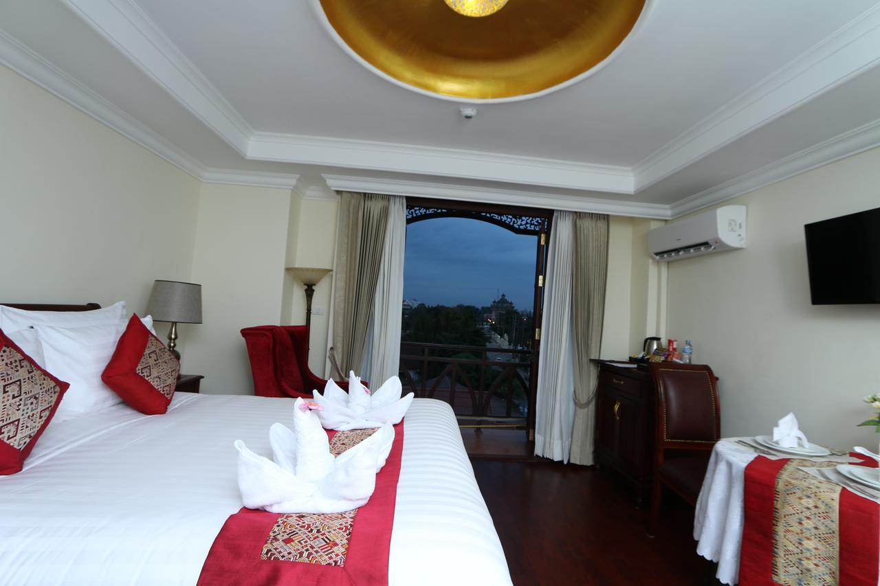 Phasouk Vien Chantra Hotel Виентиане Екстериор снимка