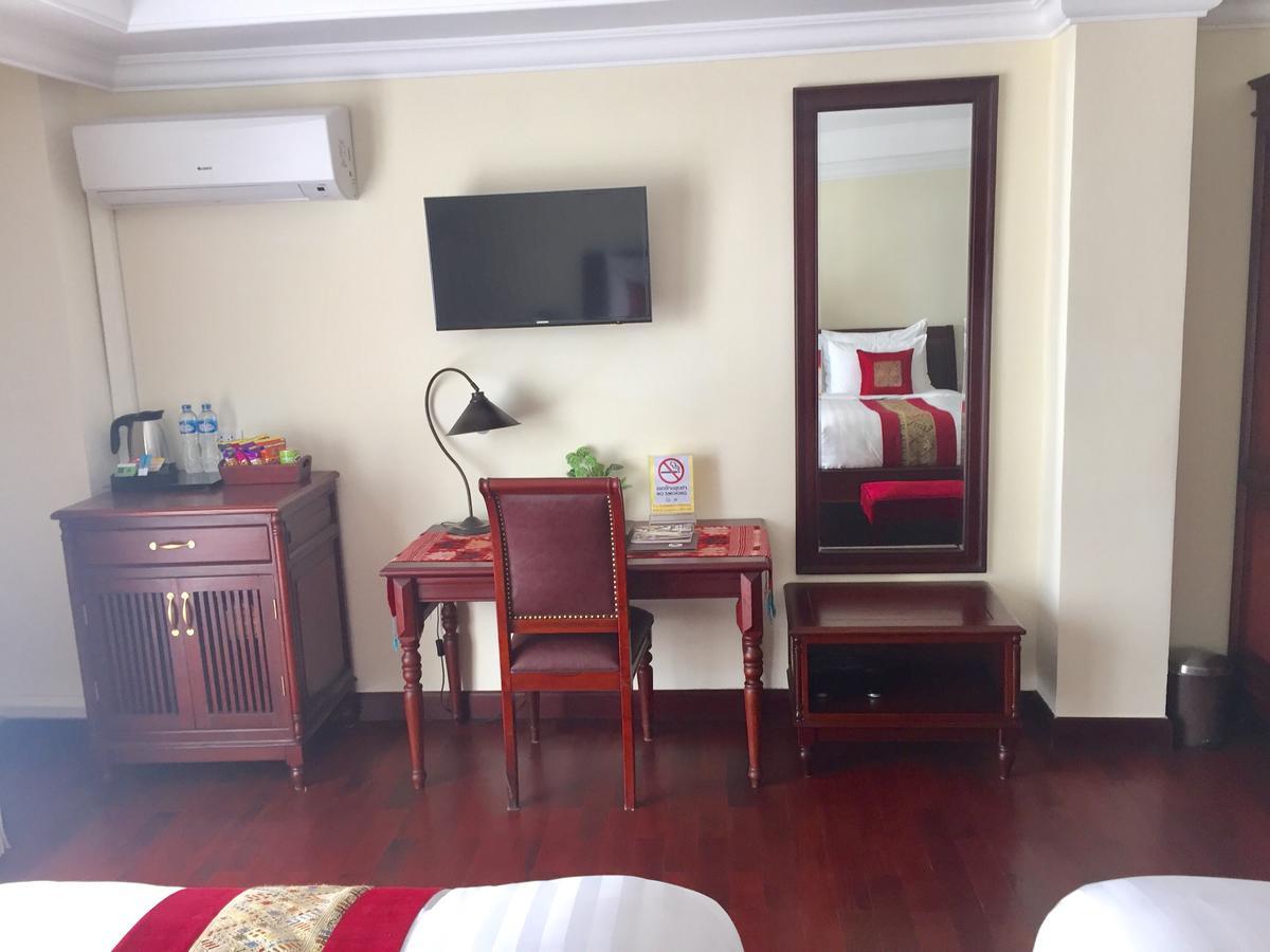 Phasouk Vien Chantra Hotel Виентиане Екстериор снимка