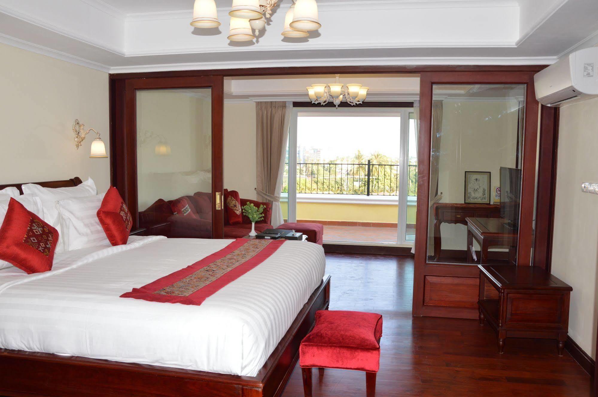 Phasouk Vien Chantra Hotel Виентиане Екстериор снимка