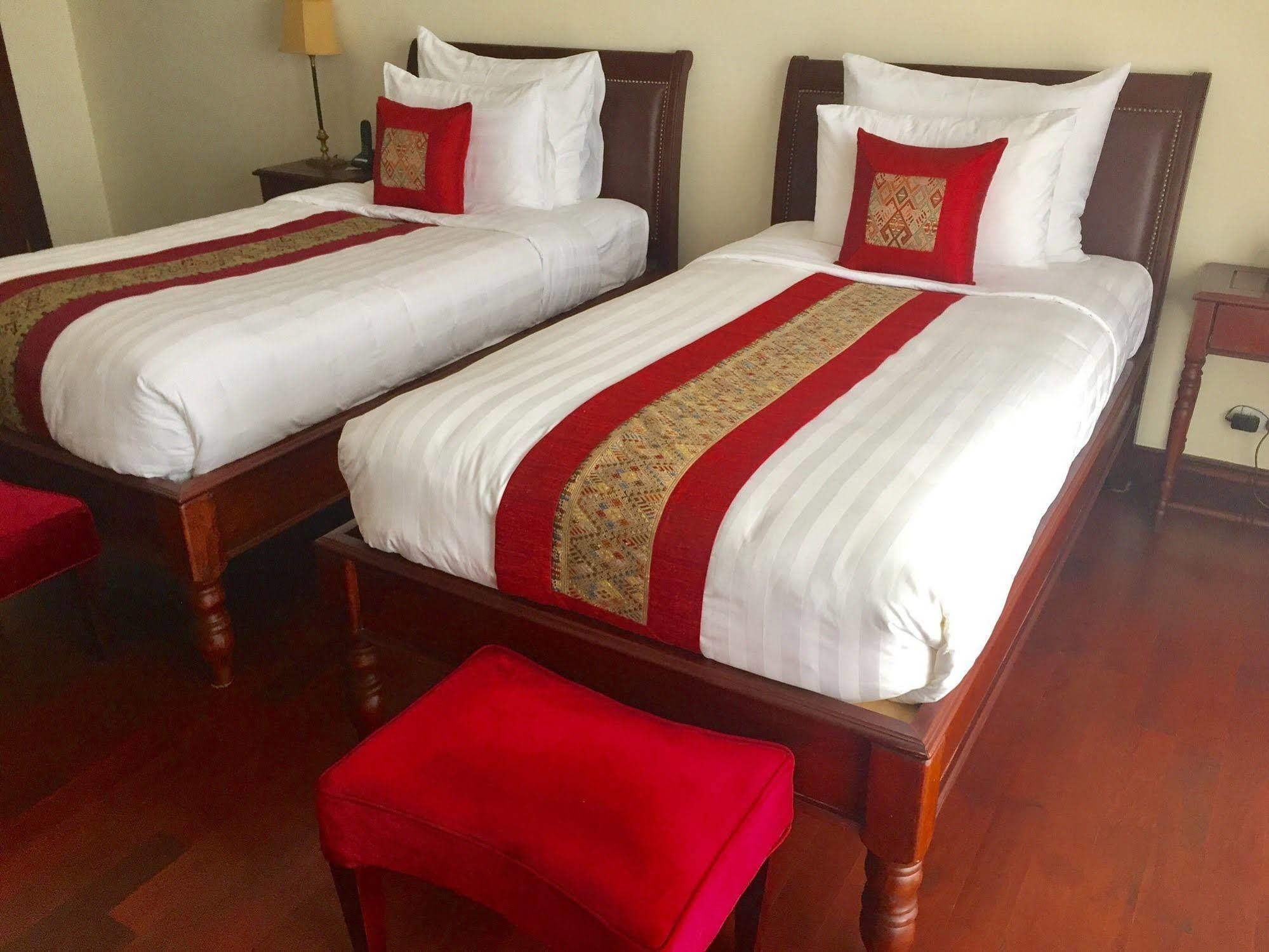 Phasouk Vien Chantra Hotel Виентиане Екстериор снимка