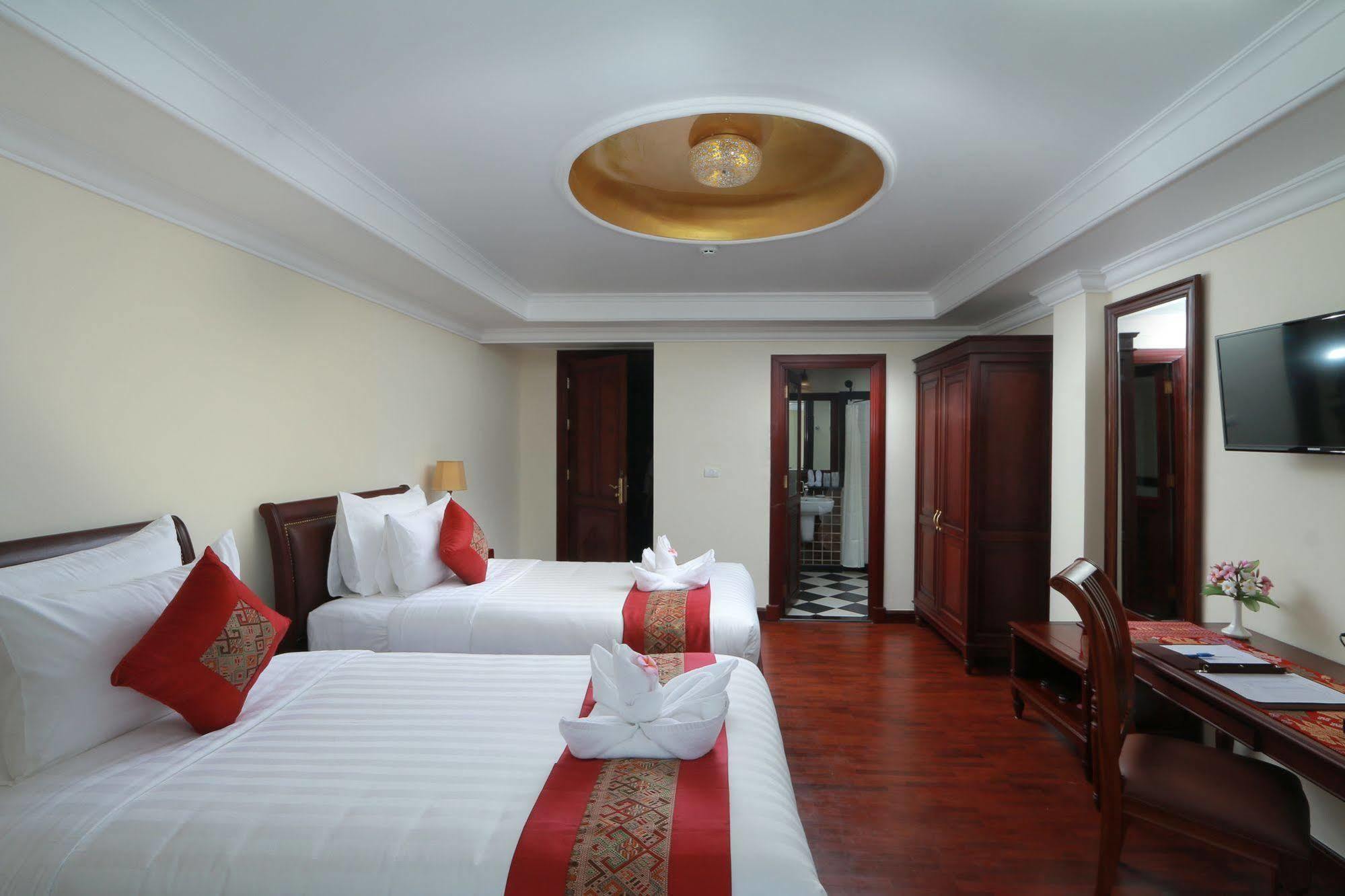 Phasouk Vien Chantra Hotel Виентиане Екстериор снимка